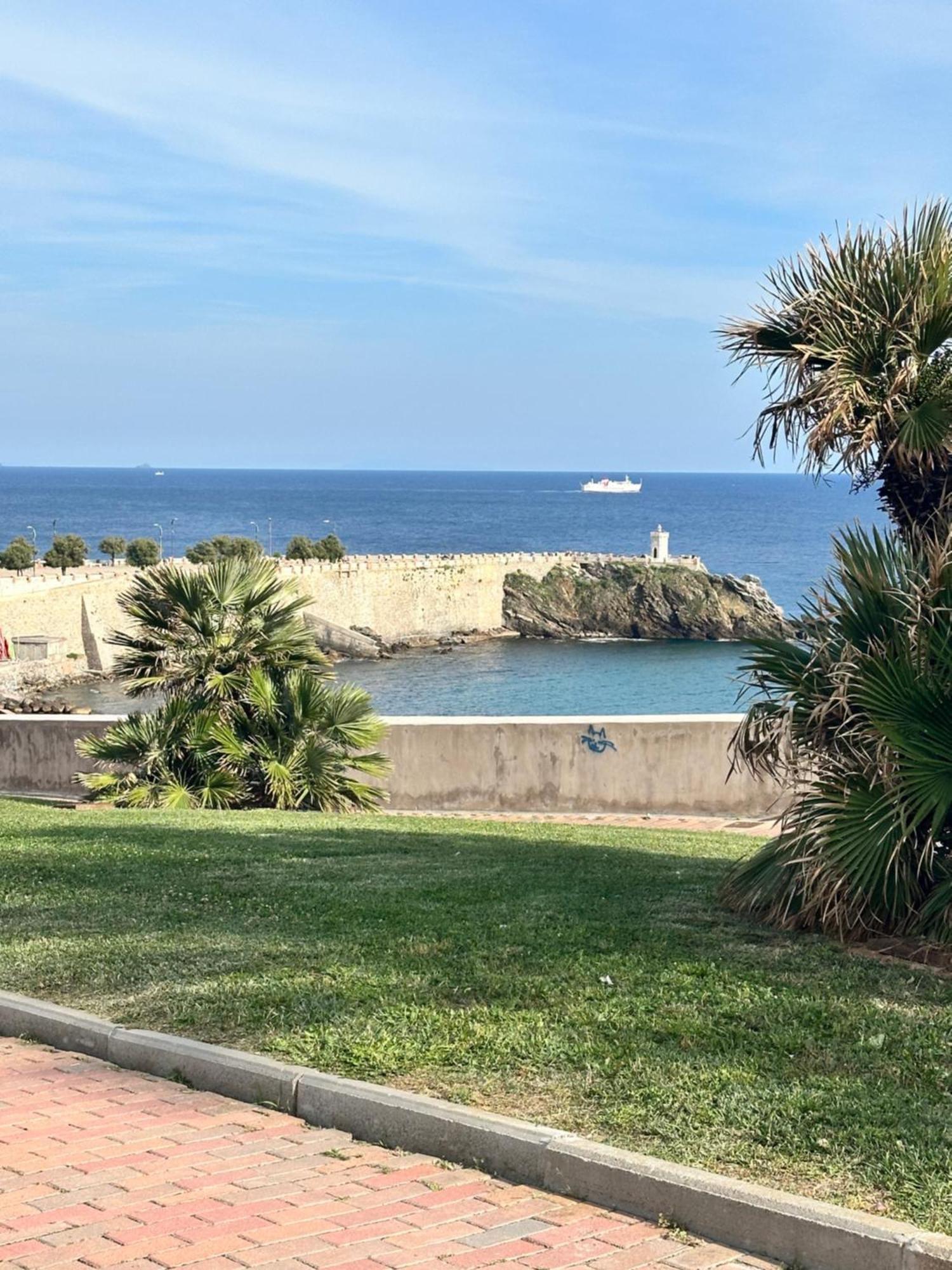 Appartamenti Tra Cielo E Mare Piombino Exterior foto